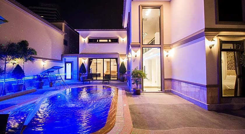 Top Pool Villa Pattaya