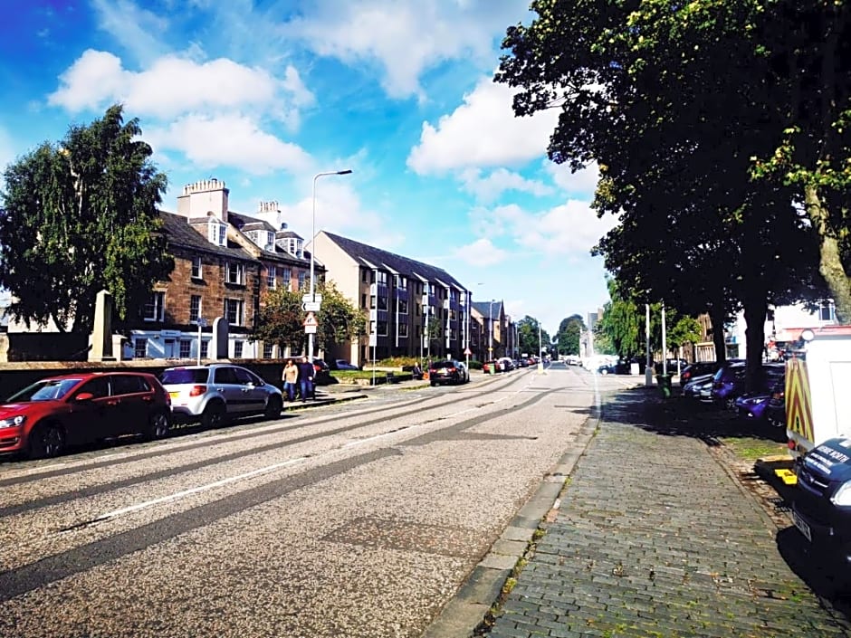 The Dalkeith Hotel by Pillow