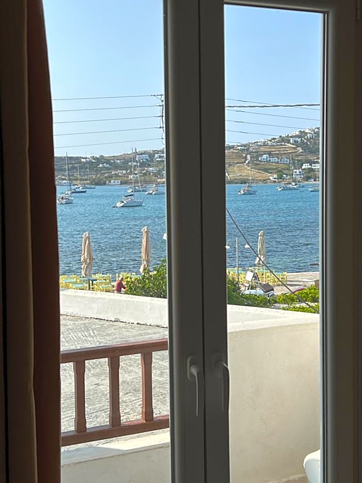 Asterias Hotel - Seafront