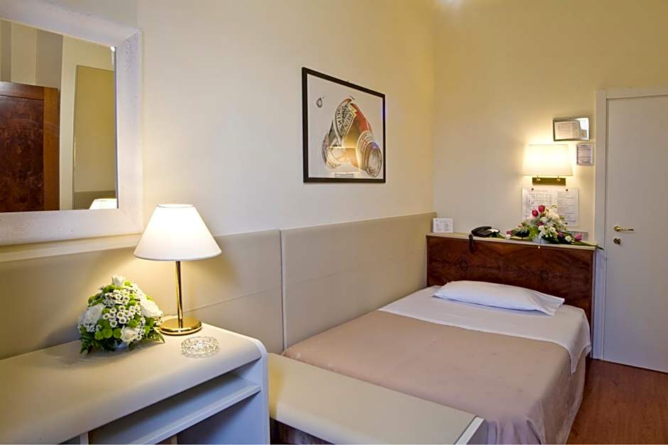 Hotel Centrale Byron