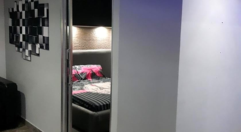 Micky Santoro- Apartments