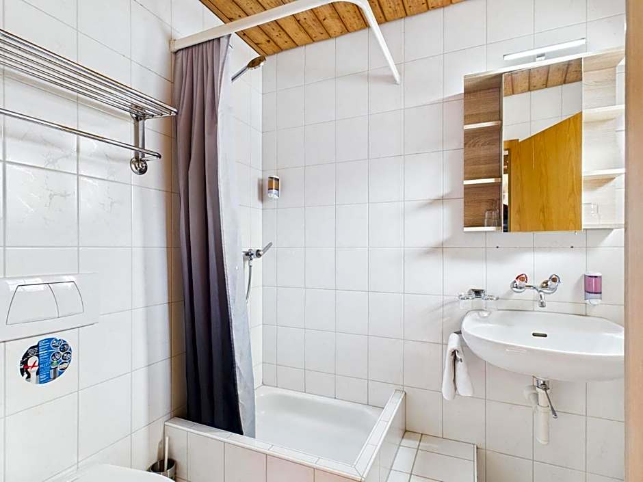 Hotel Wildbach Brienz - Self Check-in