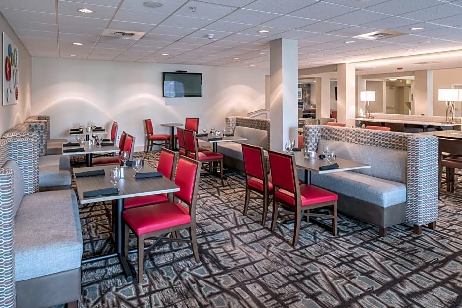 Holiday Inn Spokane Airport, an IHG Hotel