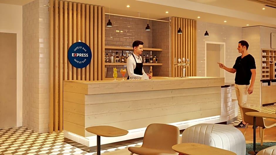 Holiday Inn Express - Marne-la-Vallée Val d'Europe by IHG