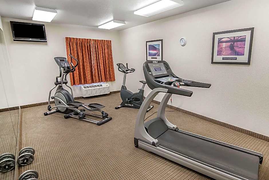 Quality Inn Parsons North