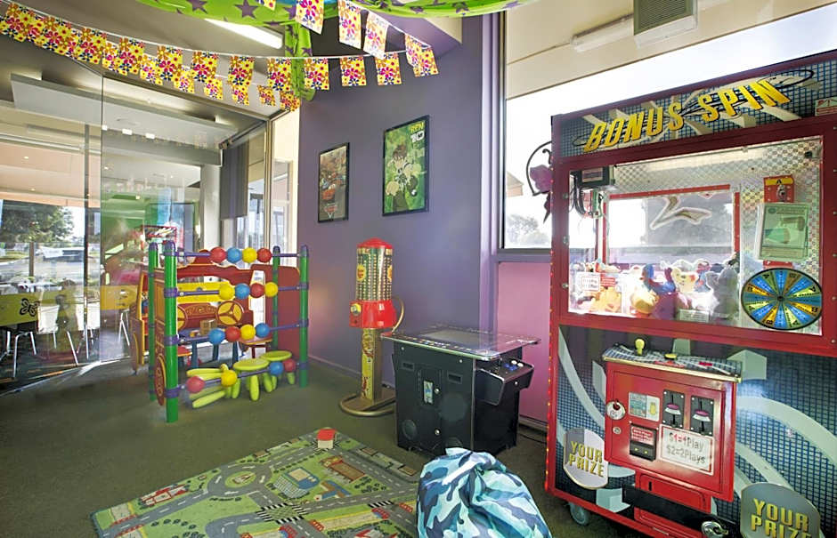 Nightcap at St Albans Hotel