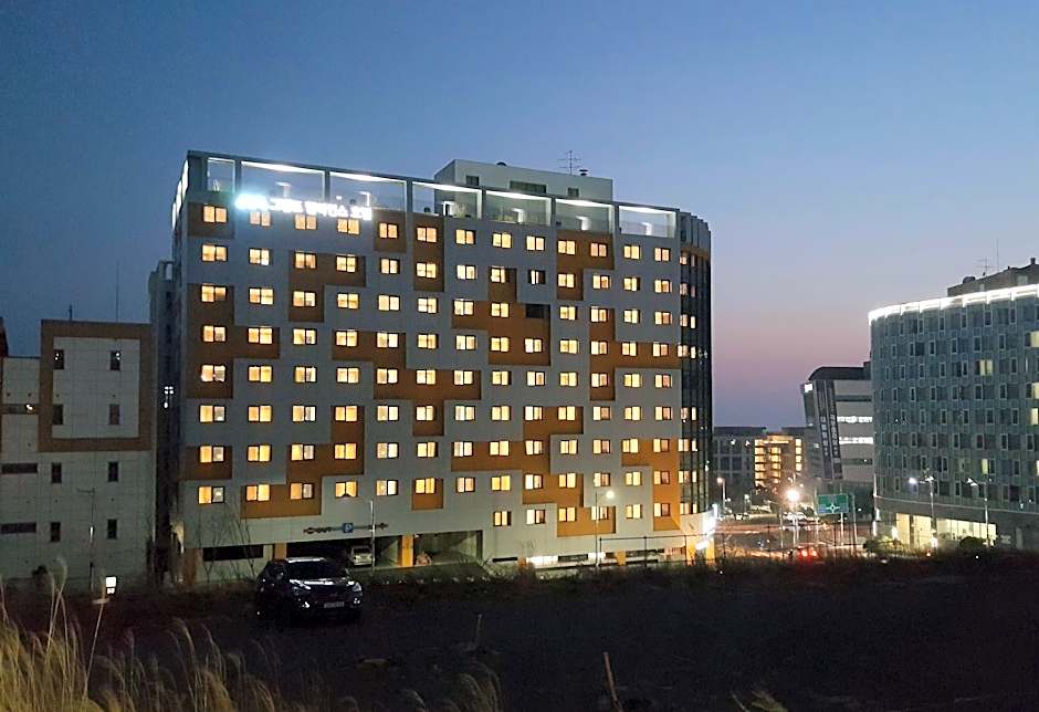 Grand Millions Hotel