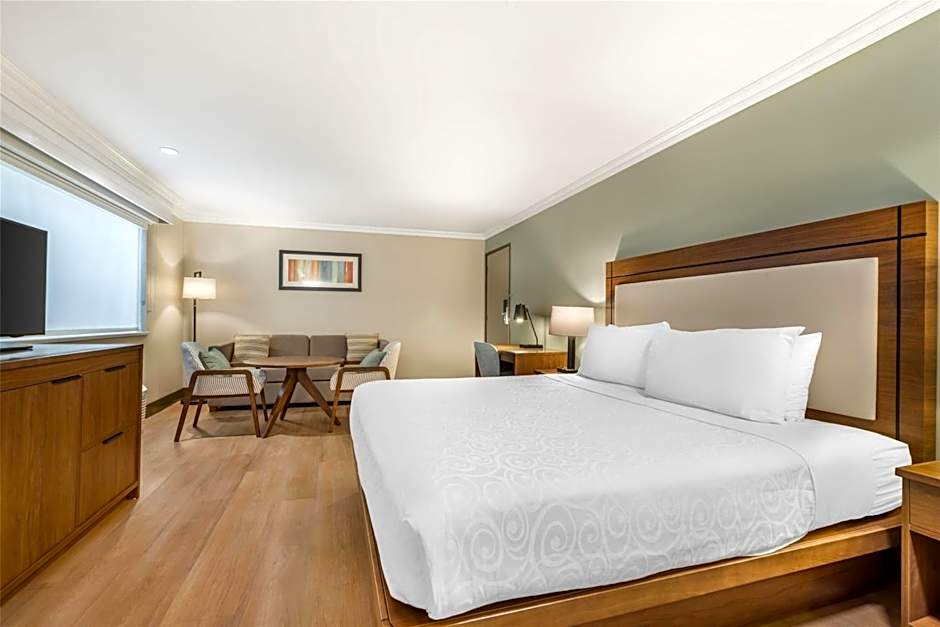 Best Western Plus Burnaby Hotel