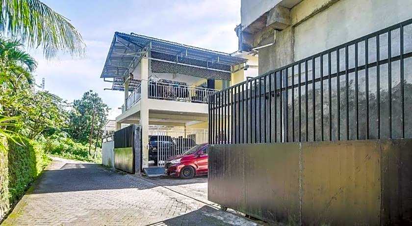 Hotel O 3m Kost Dan Homestay