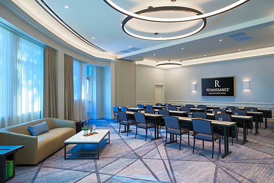 Renaissance by Marriott Meadowlands Hotel