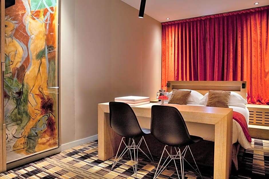 Golden Tulip Opera De Noailles