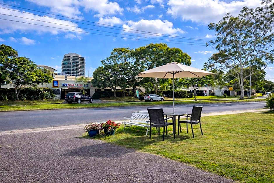 Cooks Endeavour Motor Inn - Near beach & Gold Coast Airport
