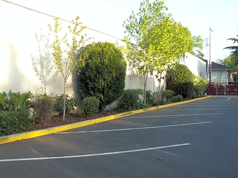 Express Inn & Suites Eugene