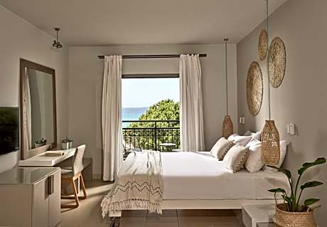 Double or Twin Room with Side Sea View