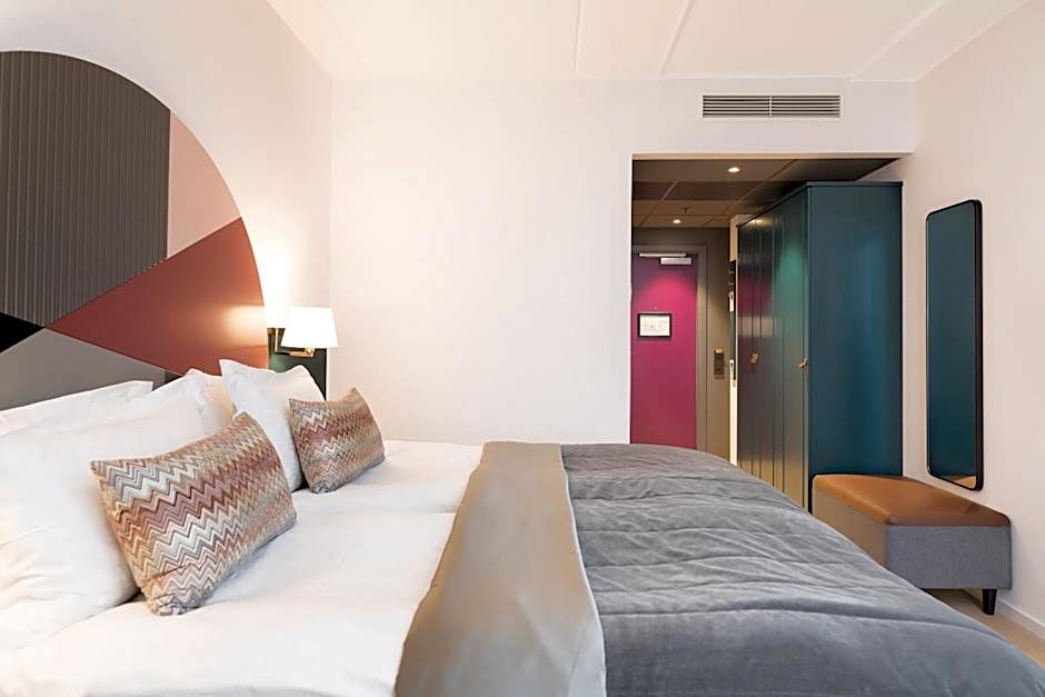 Elite Hotel Carolina Tower