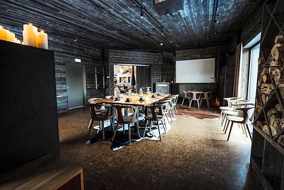 Arctic TreeHouse Hotel