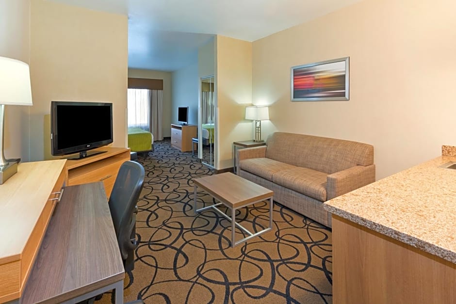 Holiday Inn Express & Suites Henderson, an IHG Hotel