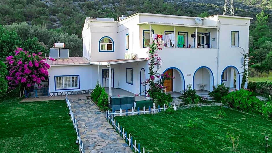 Yaliyani Motel Restaurant