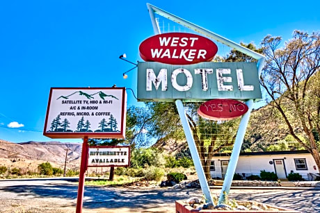 The Historic West Walker Motel
