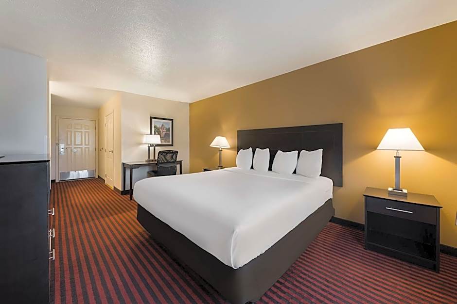 Best Western Salinas Valley Inn & Suites