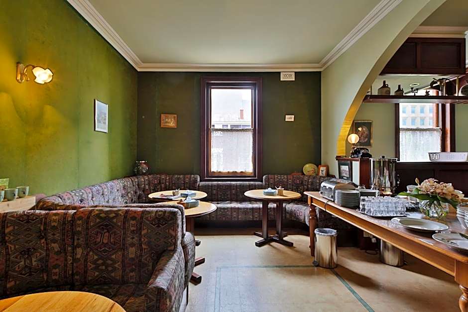 Astor Private Hotel