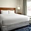 Fairfield Inn & Suites by Marriott Newark Liberty International Airport