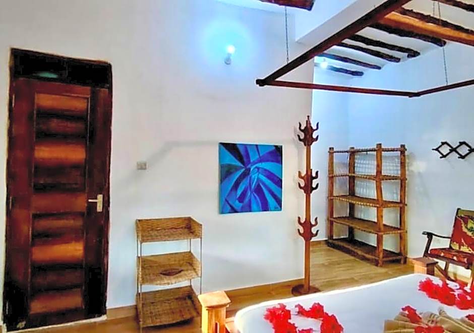 The Tropinest bungalow