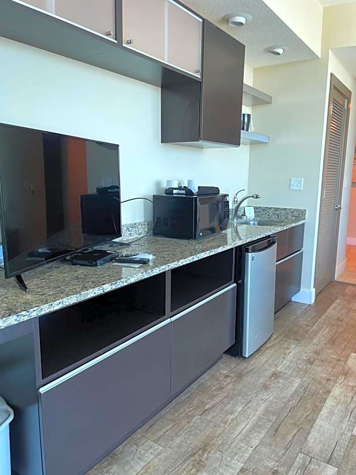 South Beach Biloxi Hotel & Suites