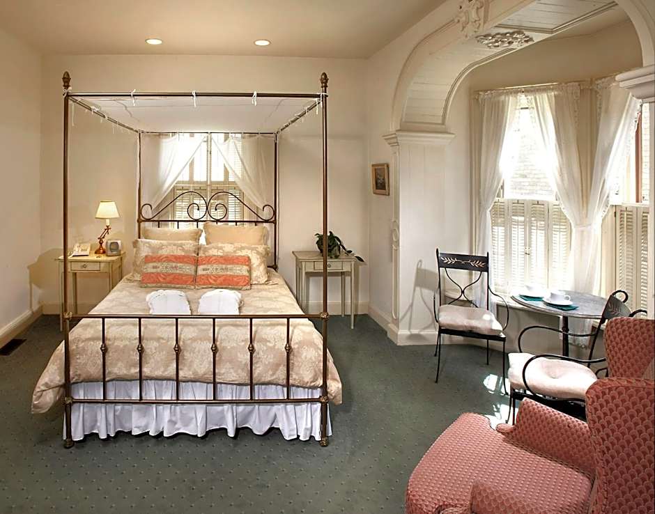 Washington House Inn