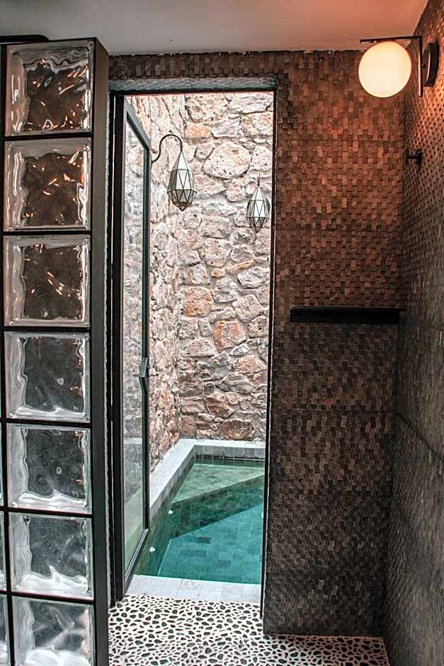 Hotel Piedras Neg