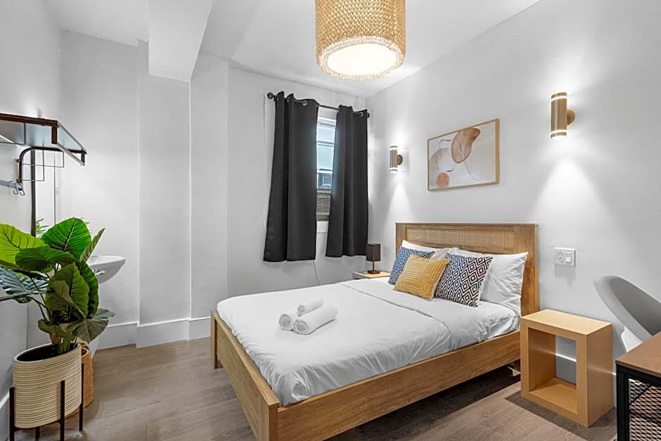 Le Sand & Stone Hotel