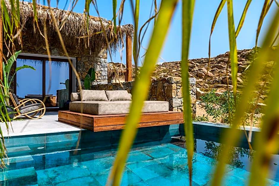 Charisma Hotel and Wellness Club