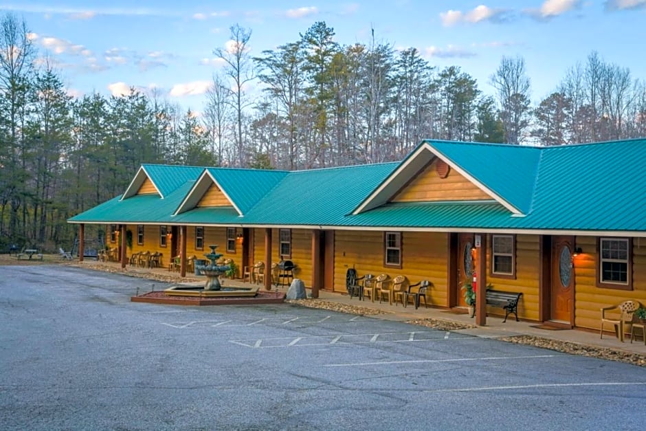 Nacoochee valley motel