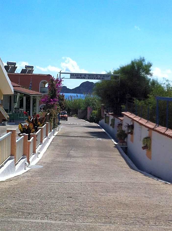 Eleni Apartments