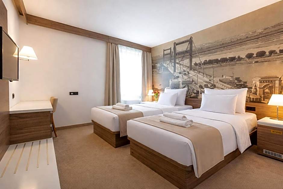 Hotel Royal Inn