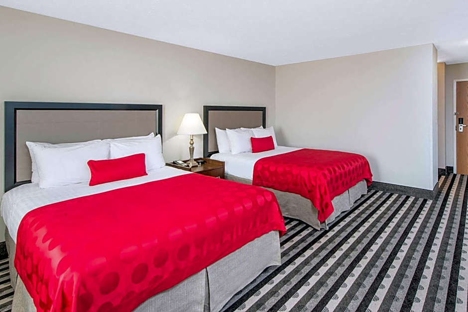 Ramada by Wyndham Springfield North
