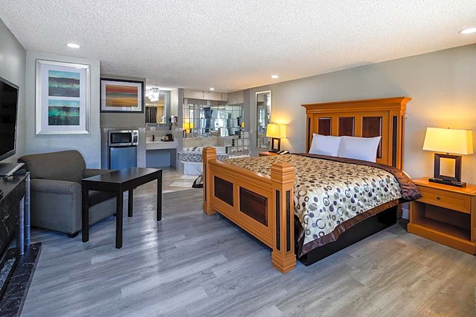 Motel 6 - Aberdeen, WA