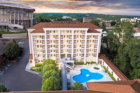 Clarion Inn Branson