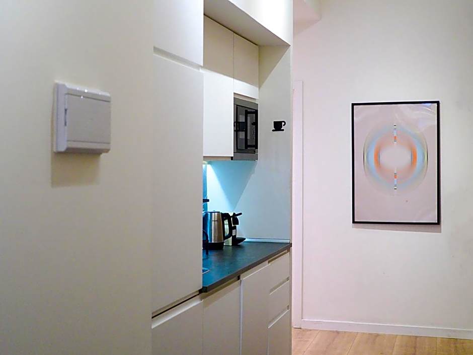 Arte Suites by Olala Homes
