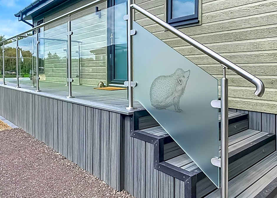Lakeside Luxury Lodges