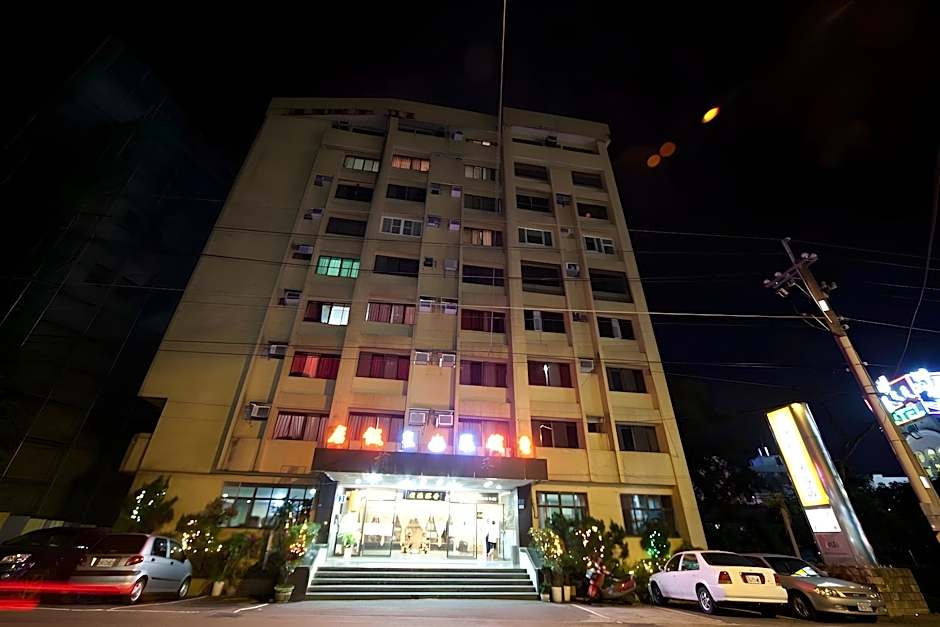 Champagne Hotel