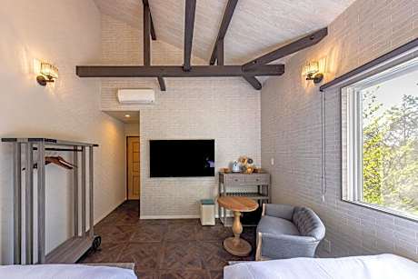 Double or Twin Room with Bathroom