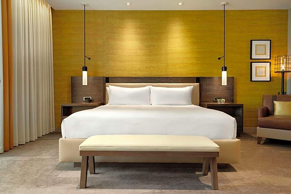 Hoodoo Moab, Curio Collection By Hilton