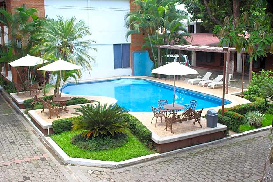Hotel El Rancho