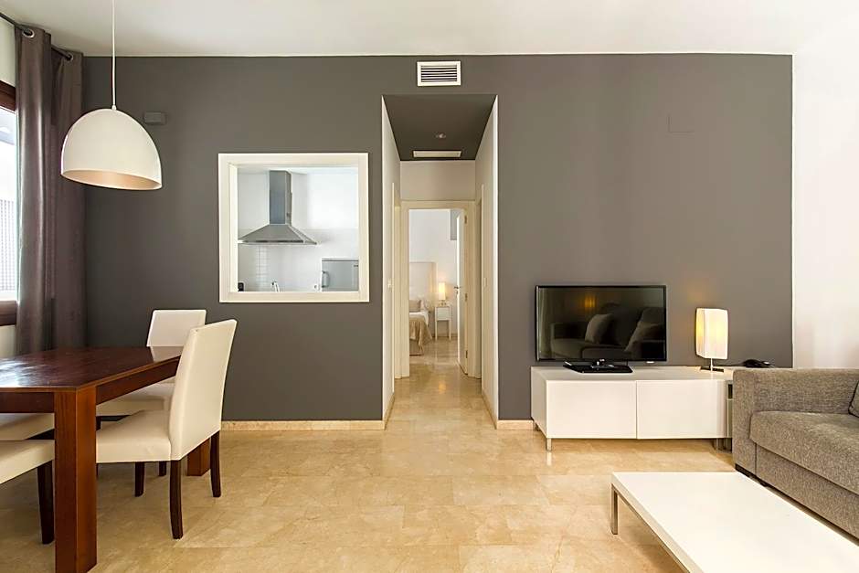 Elvira Suites