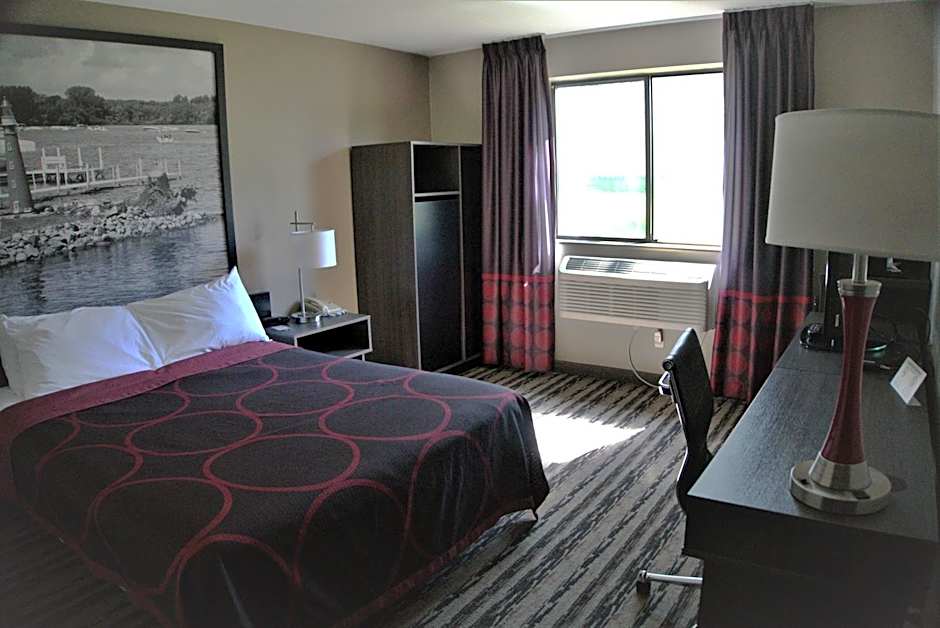 Super 8 by Wyndham Spirit Lake/Okoboji