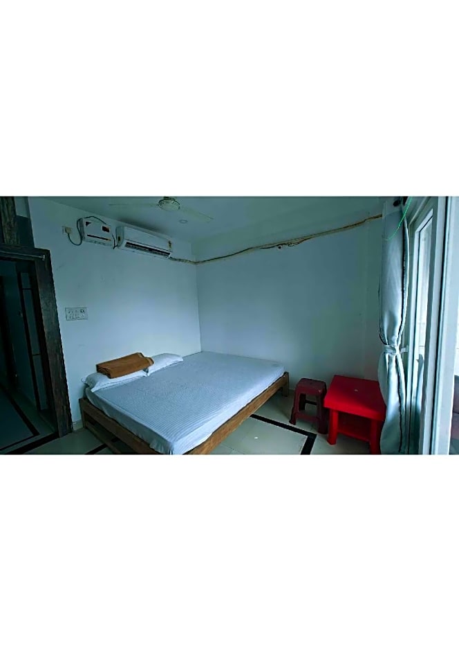 Hotel Subudhi Palace