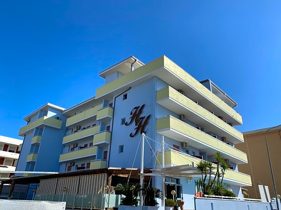 Hotel Holiday