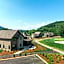 Waynesville Inn and Golf Club, Tapestry Collection by Hilton