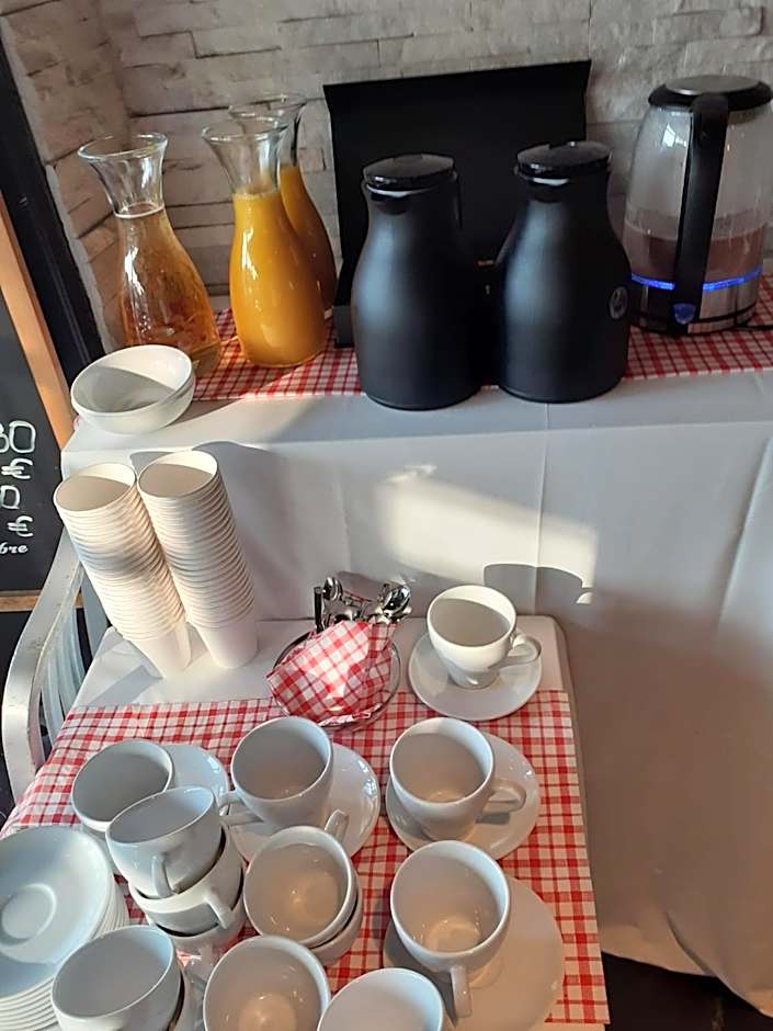 Peace and Love Hostel